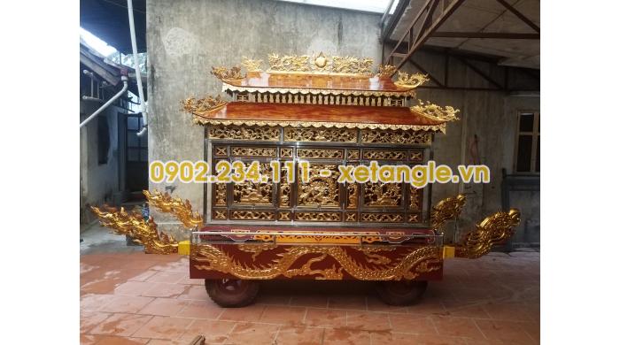 Xe tang lễ kiểu Rồng